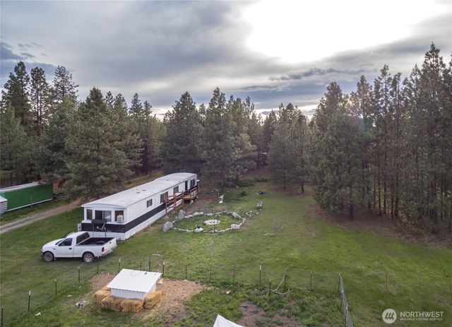 4 Cartwright Drive, Tonasket, WA 98855