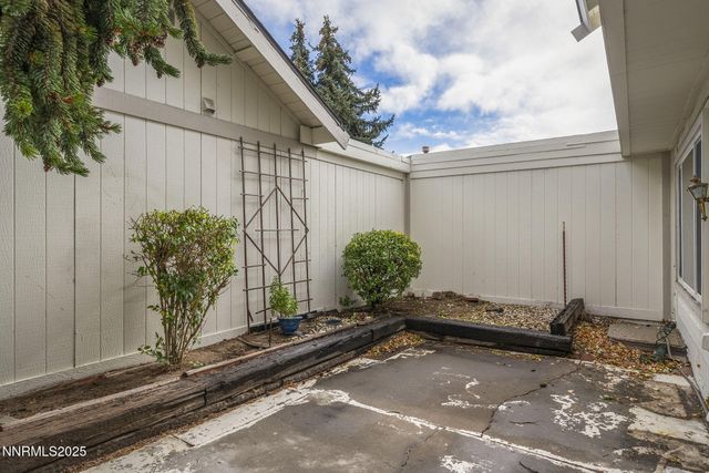 1214 Conway Lane, Reno, NV 89503