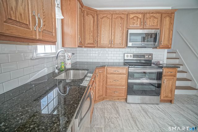 274 Pearl Lake Road, Waterbury, CT 06706