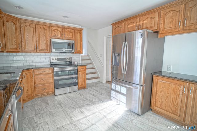 274 Pearl Lake Road, Waterbury, CT 06706