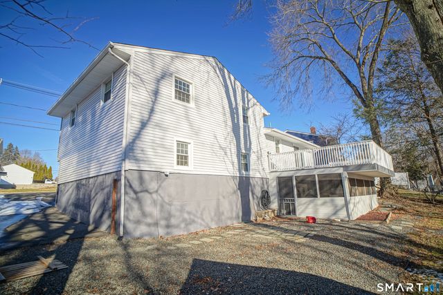 274 Pearl Lake Road, Waterbury, CT 06706