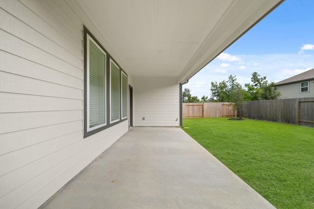 1972 Scarlet Yaupon Way, Conroe, TX 77301