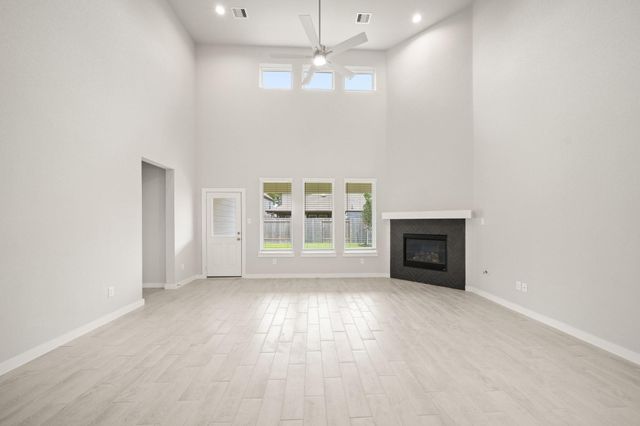 1972 Scarlet Yaupon Way, Conroe, TX 77301