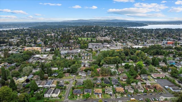 6014 31st Avenue S, Seattle, WA 98108