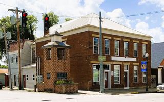 300 Main Street, Falmouth, KY 41040