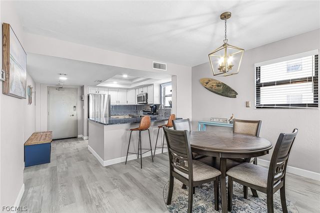 4260 SE 20th PL 701, Cape Coral, FL 33904