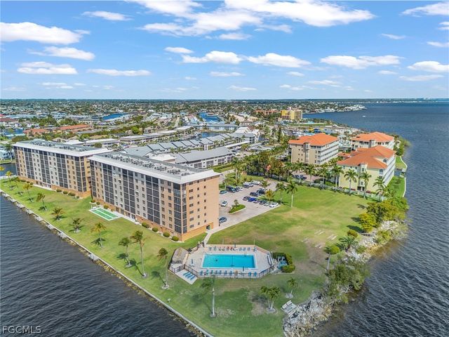 4260 SE 20th PL 701, Cape Coral, FL 33904