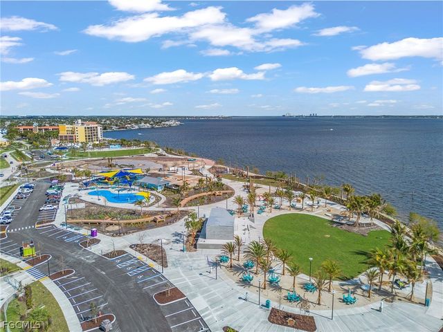 4260 SE 20th PL 701, Cape Coral, FL 33904