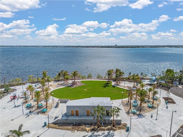 4260 SE 20th PL 701, Cape Coral, FL 33904