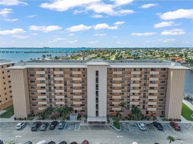 4260 SE 20th PL 701, Cape Coral, FL 33904