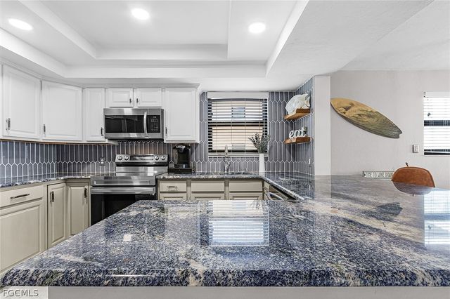 4260 SE 20th PL 701, Cape Coral, FL 33904