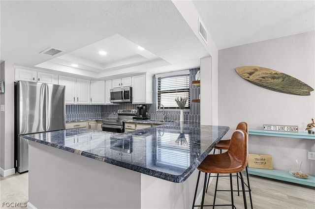 4260 SE 20th PL 701, Cape Coral, FL 33904