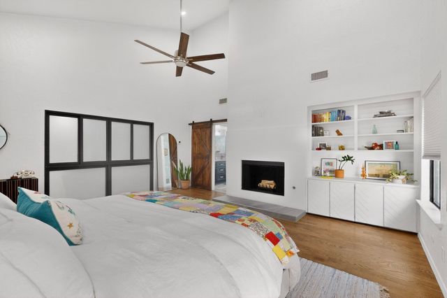 925 Easton Place, Dallas, TX 75218