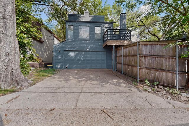 925 Easton Place, Dallas, TX 75218