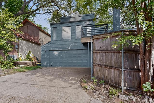 925 Easton Place, Dallas, TX 75218