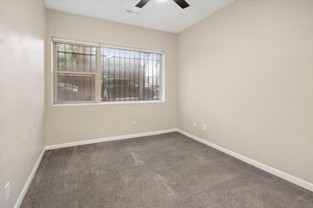 3923 W Ainslie Street 1E, Chicago, IL 60625