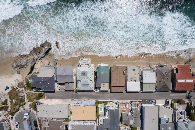 1261 Ocean Front, Laguna Beach, CA 92651