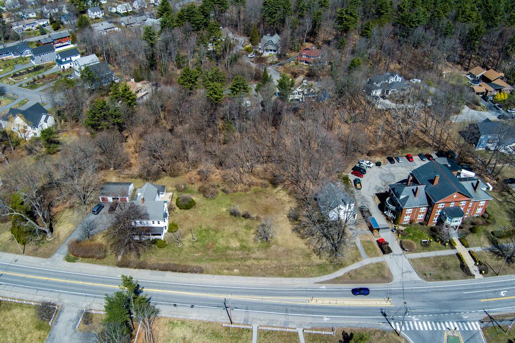 63 Capisic Street B, Portland, ME 04102 — photo 2