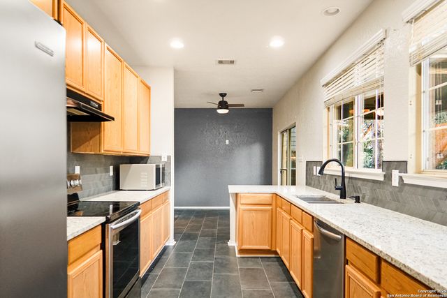 8110 Cooper Corral, San Antonio, TX 78255