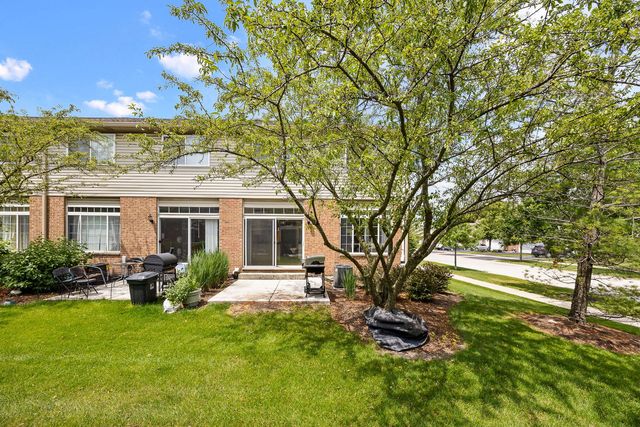 1644 Windward Avenue, Naperville, IL 60563