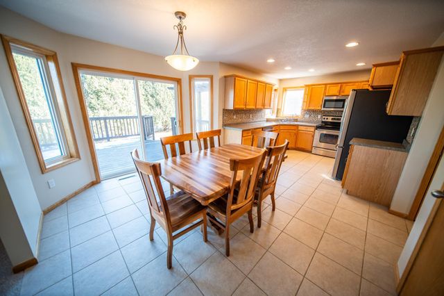 5259 Florence Dr NW, Rochester, MN 55901