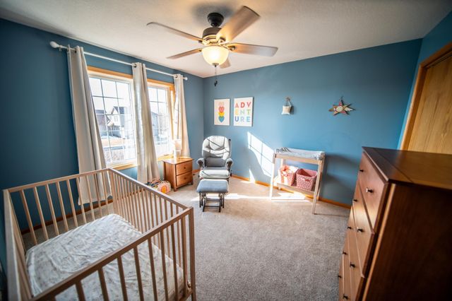 5259 Florence Dr NW, Rochester, MN 55901