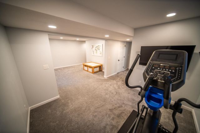 5259 Florence Dr NW, Rochester, MN 55901