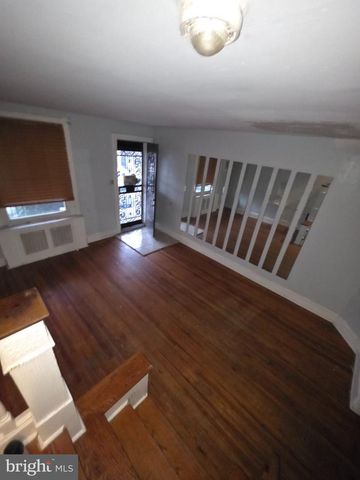 5653 CARPENTER ST, Philadelphia, PA 19143