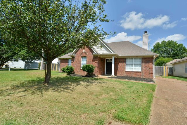 6878 BRADY HILL DR, Cordova, TN 38018