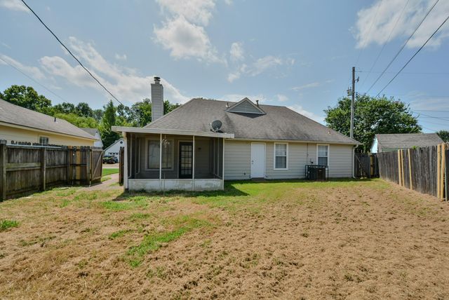6878 BRADY HILL DR, Cordova, TN 38018