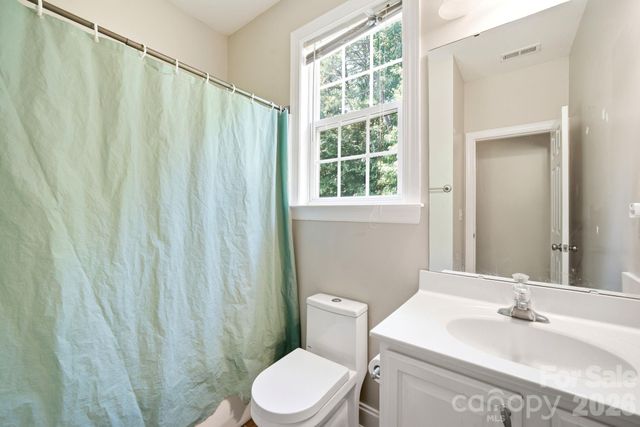 8505 Delamere Lane, Charlotte, NC 28269