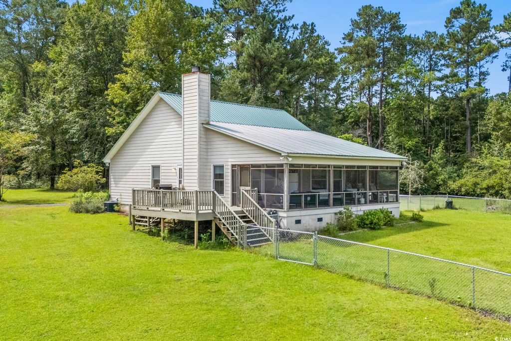 676 Gravel Gulley Rd., Georgetown, SC 29440