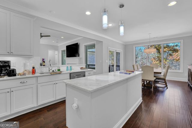 1560 Tapestry Ridge, Lawrenceville, GA 30045