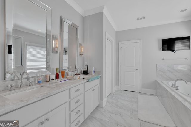 1560 Tapestry Ridge, Lawrenceville, GA 30045