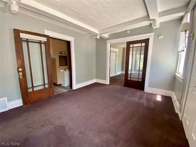 50 Walnut Street, Akron, OH 44303