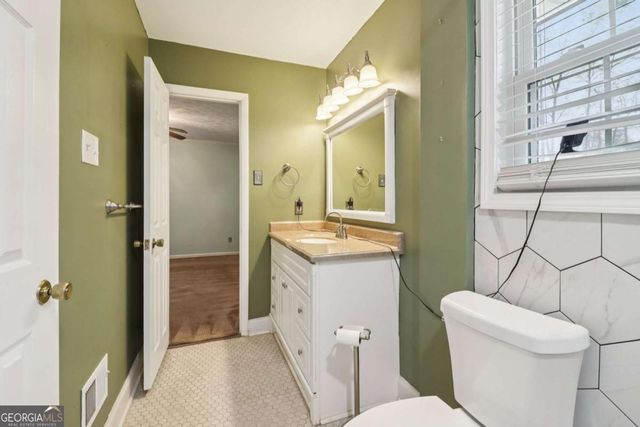 755 S Nottingham Road, Jonesboro, GA 30236