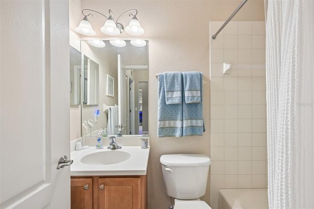 1003 FAIRWAYCOVE LANE 201, Bradenton, FL 34212