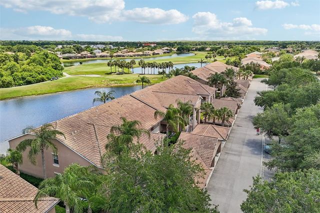 1003 FAIRWAYCOVE LANE 201, Bradenton, FL 34212