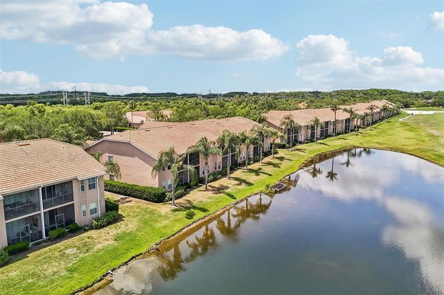 1003 FAIRWAYCOVE LANE 201, Bradenton, FL 34212