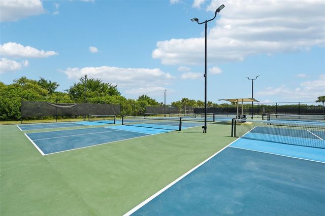 1003 FAIRWAYCOVE LANE 201, Bradenton, FL 34212