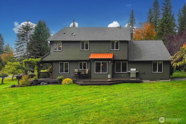 22833 107th Avenue NE, Arlington, WA 98223