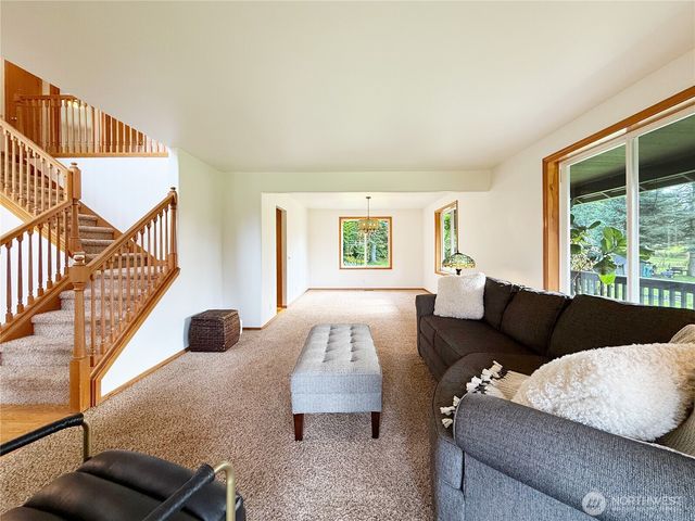 22833 107th Avenue NE, Arlington, WA 98223