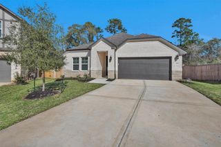 2002 Bluff Oak Court, Conroe, TX 77304