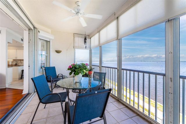 200 HARBOR WALK DRIVE 233, Punta Gorda, FL 33950