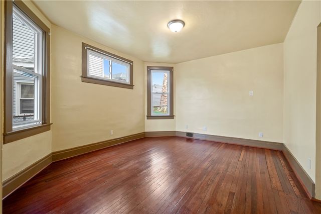 1254 Victoria Ave, New Kensington, PA 15068