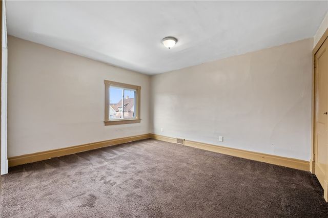 1254 Victoria Ave, New Kensington, PA 15068