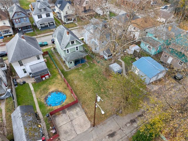 1254 Victoria Ave, New Kensington, PA 15068