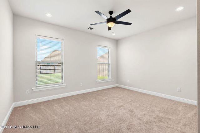 7719 Claymont Circle, Ocean Springs, MS 39564