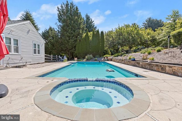 5 BARNSTABLE CT, Owings Mills, MD 21117