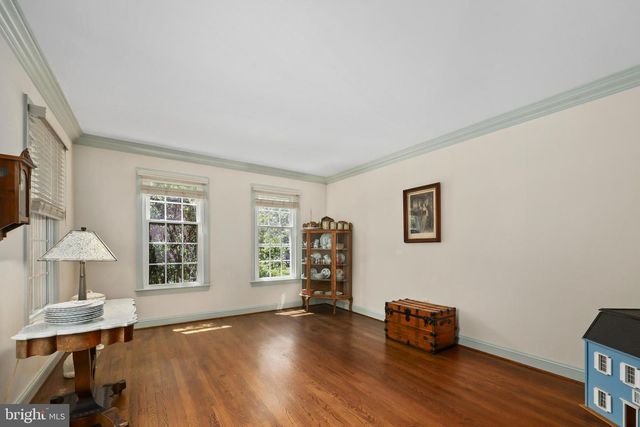 5926 FAIRVIEW WOODS DR, Fairfax Station, VA 22039
